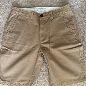 A&F men’s plain front casual shorts size 33